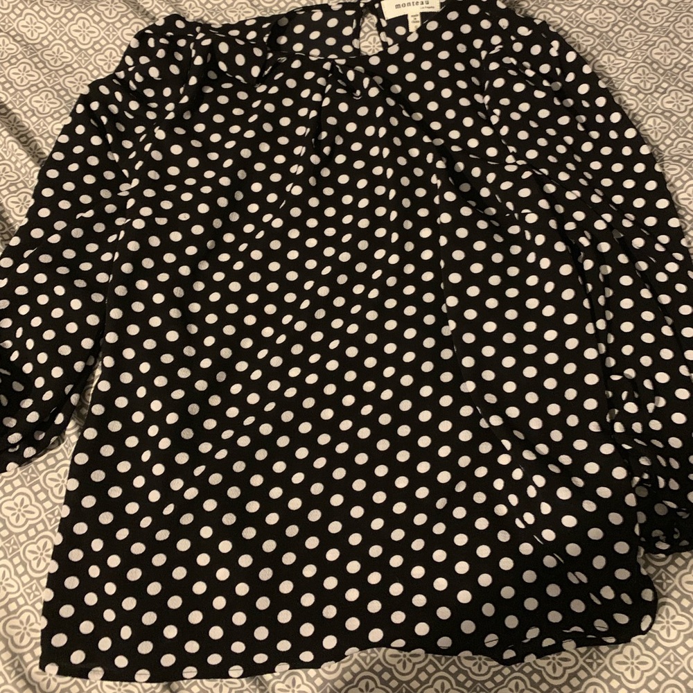 3/4 sleeve nice shirt